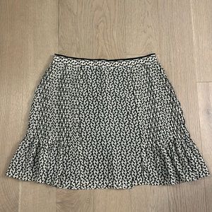 NWOT Reiss Yellow and Black Chiffon Mini Pleated Skirt Size US 8 / UK 12 / EU 40